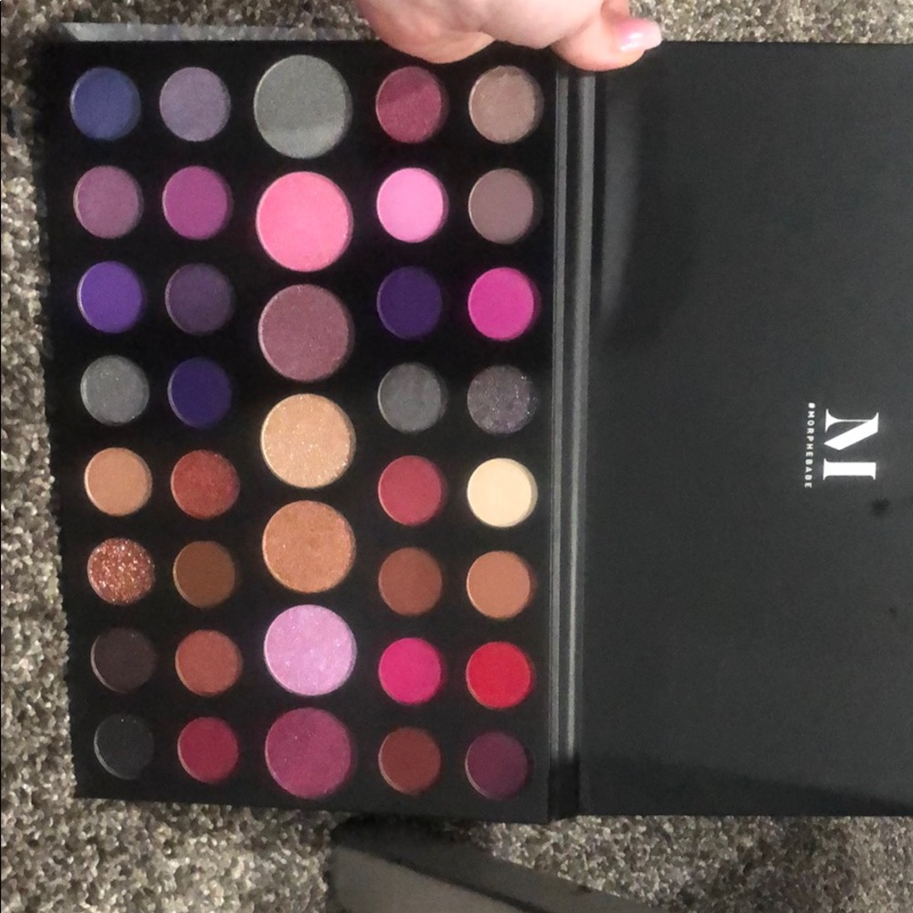Brand New Morphe 39s eyeshadow palette